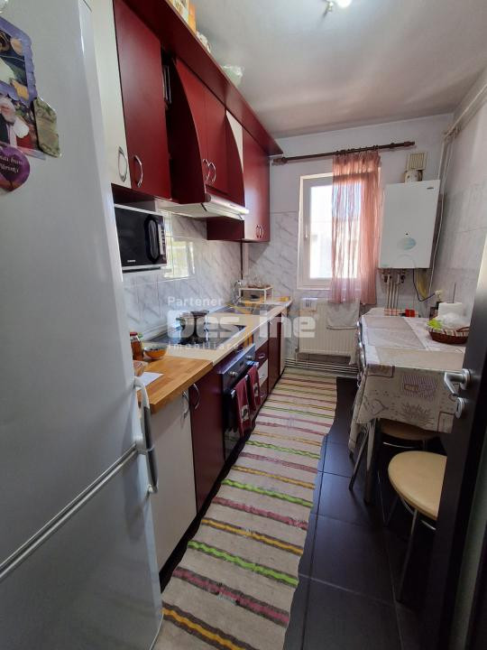 Apartament 3 Camere Semiecomandat - Dacia