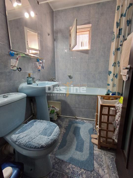 Apartament 3 Camere Semiecomandat - Dacia
