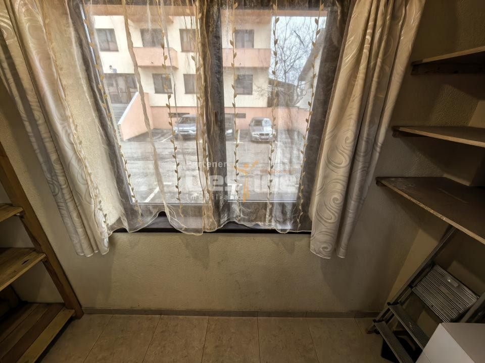 Apartament 3 camere 66 mp mobilat, cu balcon, gradina și loc de parcare subteran