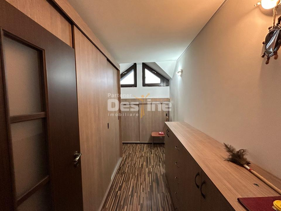 Casa cu piscina Fermelor 840mp teren  285.000€ 