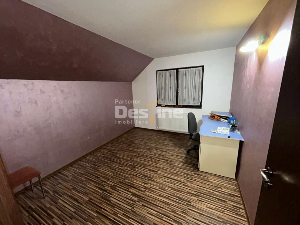 Casa cu piscina Fermelor 840mp teren  285.000€ 