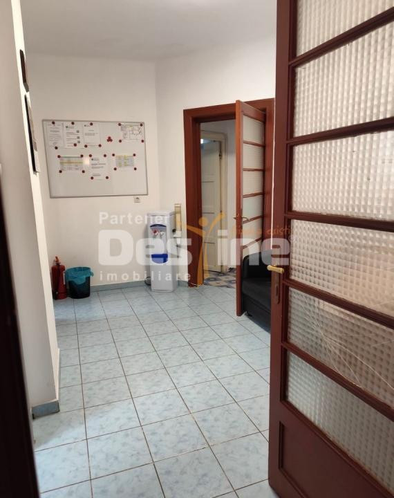 Tineretului | 3 camere | et 1 | 69mp | 170.000 euro