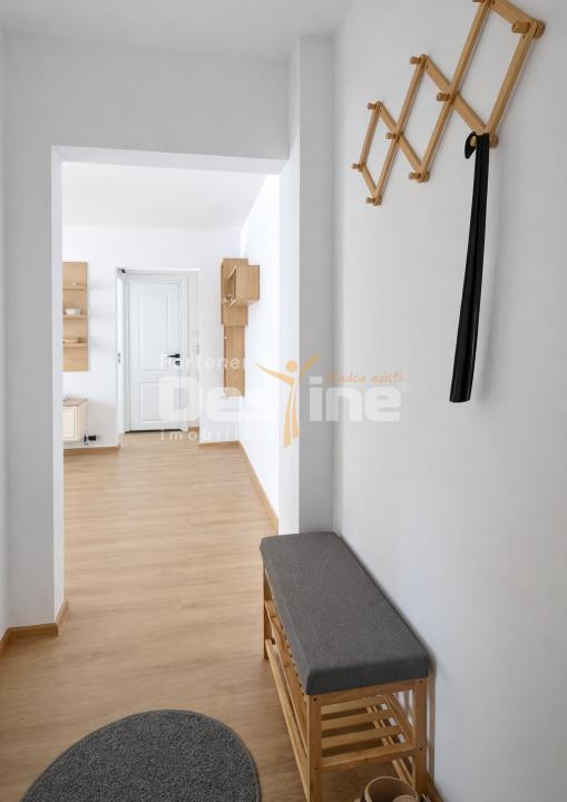 Apartament cu 2 camere, etaj intermediar, renovat situat in cartierul Tractorul 