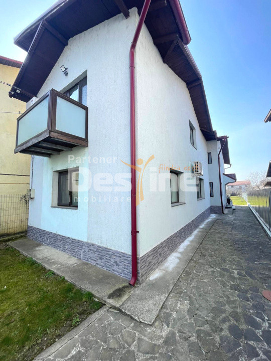 Casa 6 Camere in Paulesti