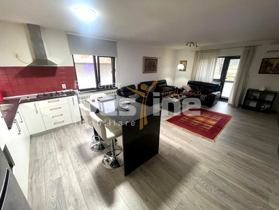 Casa 6 Camere in Paulesti