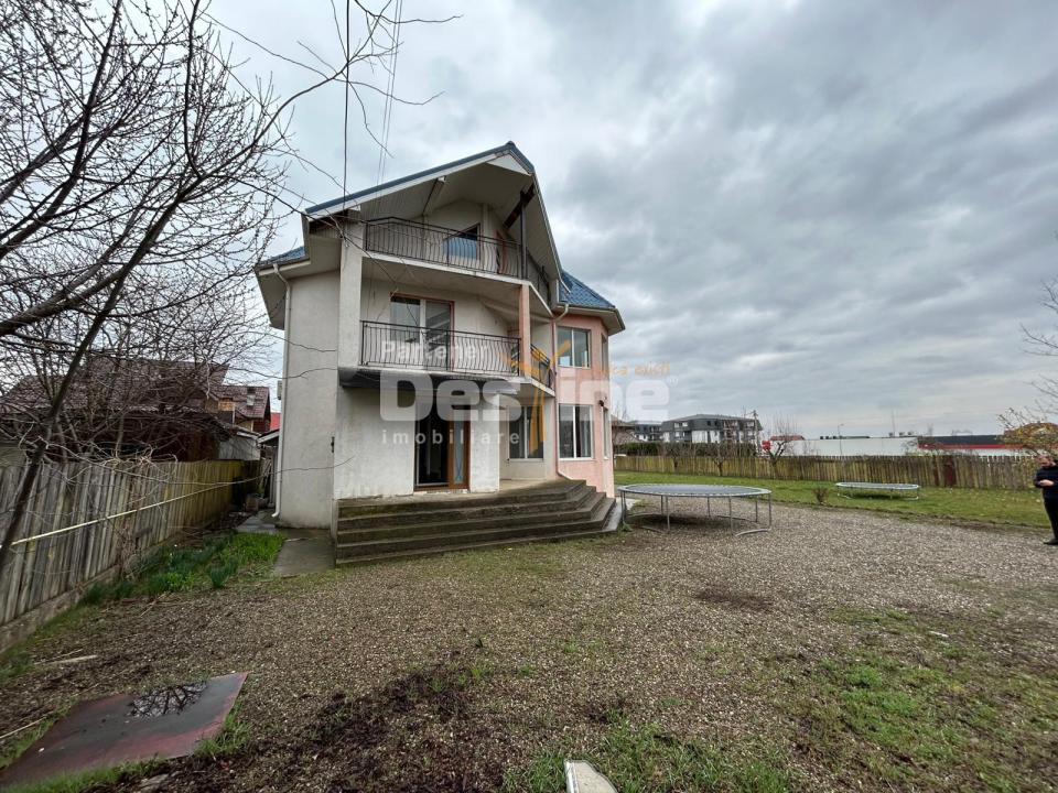 Vila pretabila Pensiune/Cresa/Azil  Fermelor 300mp 415.000€ 
