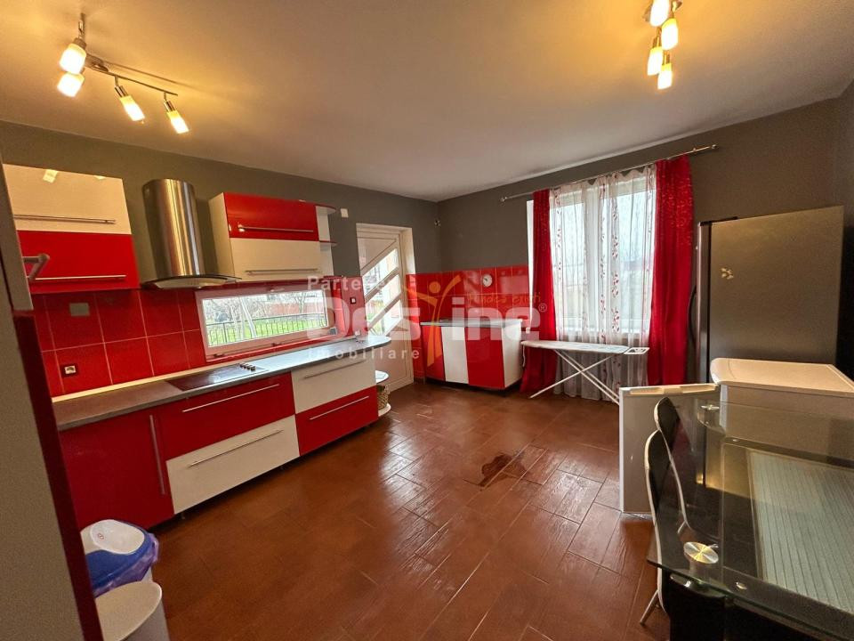 Vila pretabila Pensiune/Cresa/Azil  Fermelor 300mp 415.000€ 