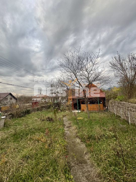 Casa de vânzare în Uroi. Schim cu apartament în Simeria