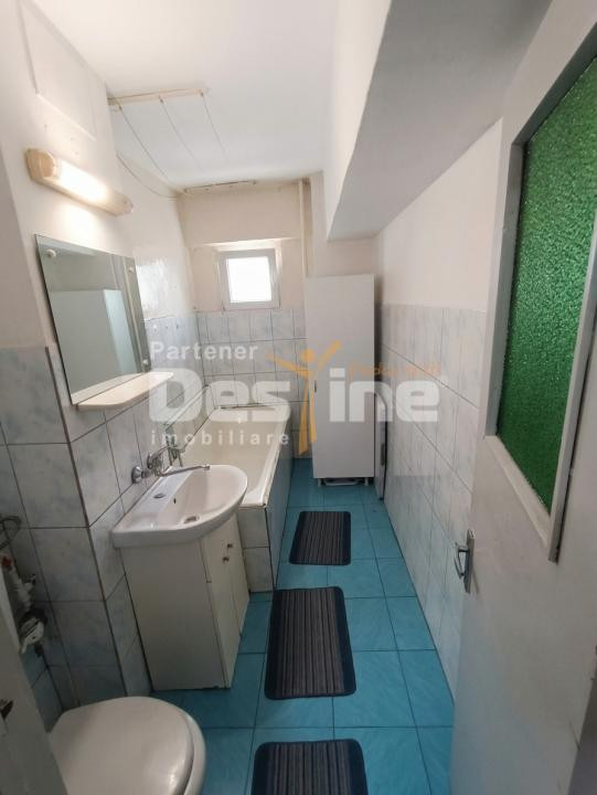 Apartament 3 camere, decomandat, metrou Dristor2