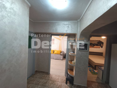 Apartament 3 camere, decomandat, metrou Dristor2