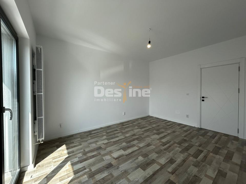 Casa individuala 138mp Miroslava + curte 440mp