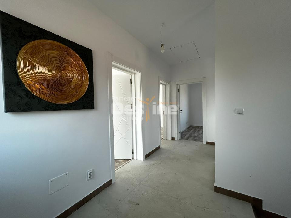 Casa individuala 138mp Miroslava + curte 440mp