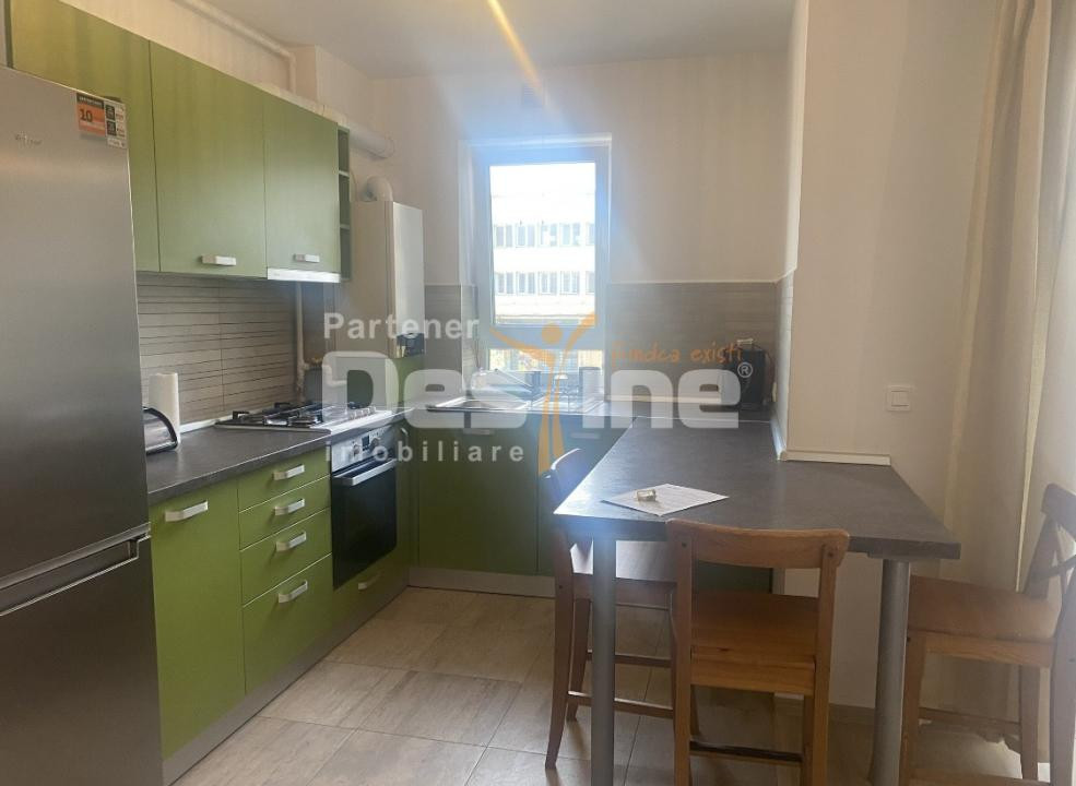 Studio 50 mp etaj intermediar, loc de parcare si boxa, situat in Kasper Coresi 