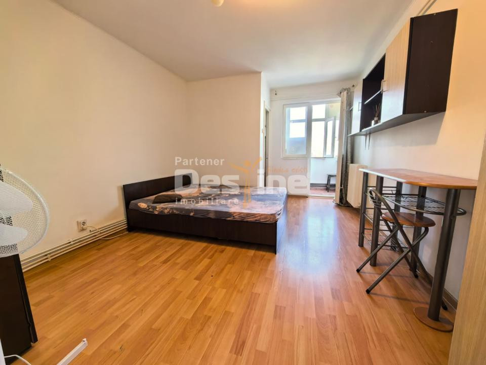 Garsoniera 23 mp centrală termică etaj intermediar Alexandru