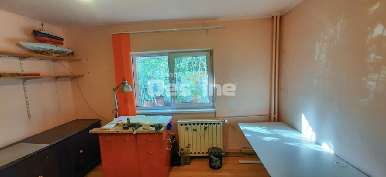 13 Septembrie-Botorani | 3 cam | 73mp | Parter | bloc reabilitat | 135.000 euro