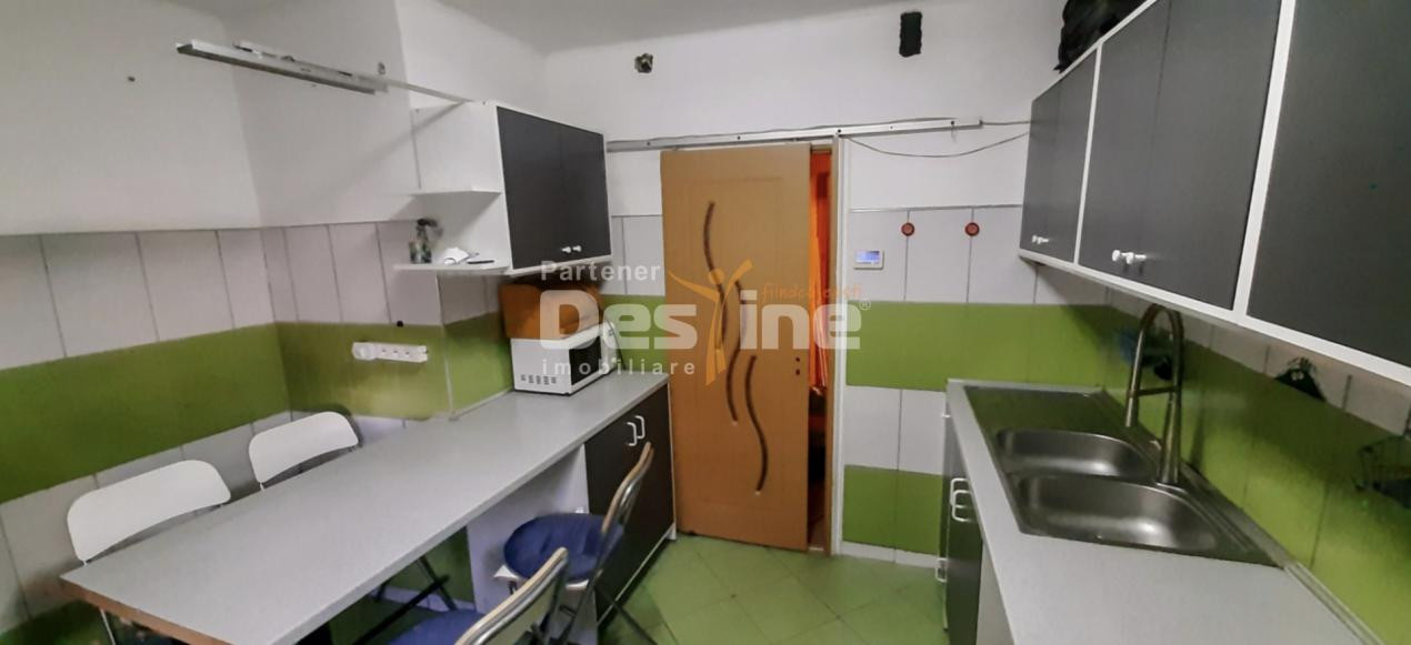 13 Septembrie-Botorani | 3 cam | 73mp | Parter | bloc reabilitat | 135.000 euro