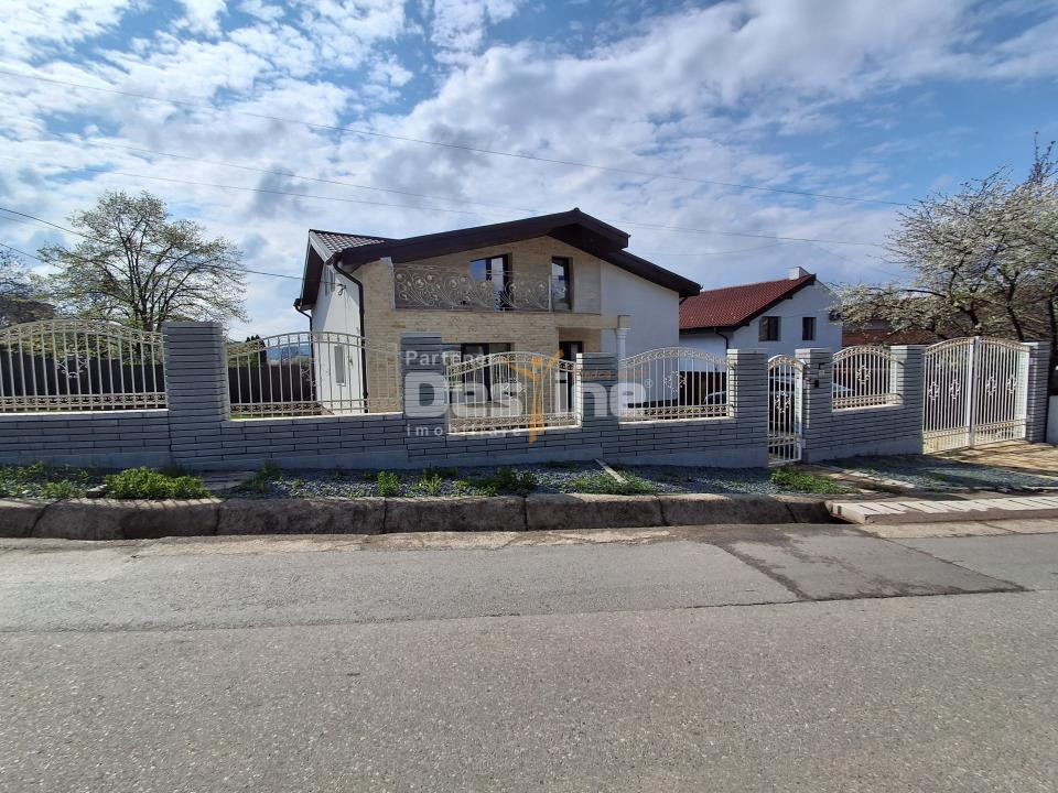 Valea Adanca, Casa Individuala, 101 MP TOTALI, 160. 000 EURO