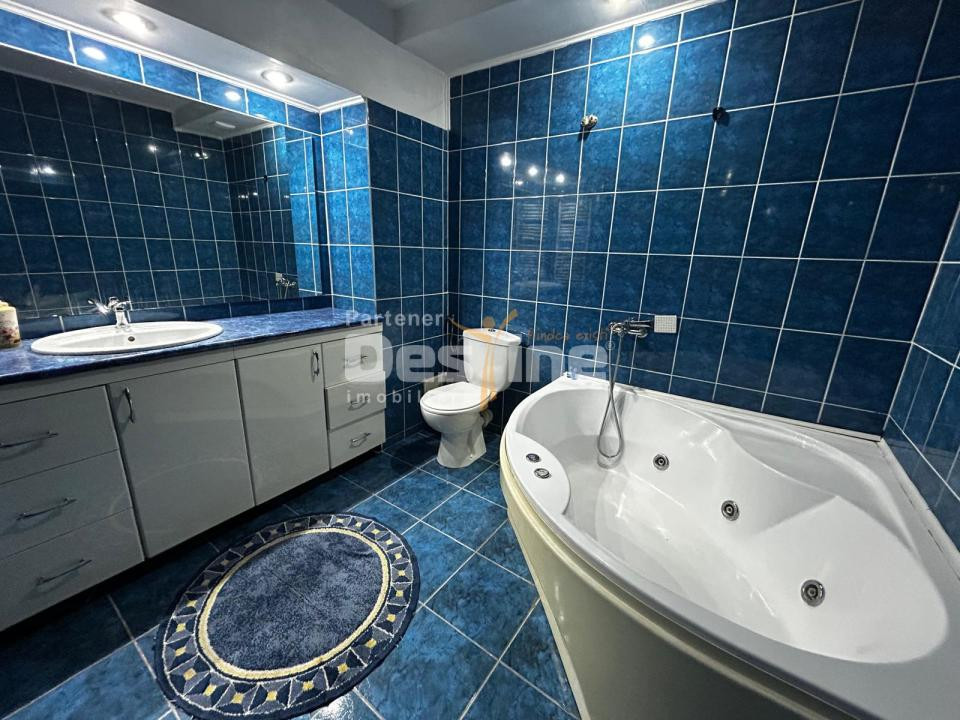 Inchiriere apartament 3 CD 95mp 2 balcoane+2 bai etaj intermediar CUG