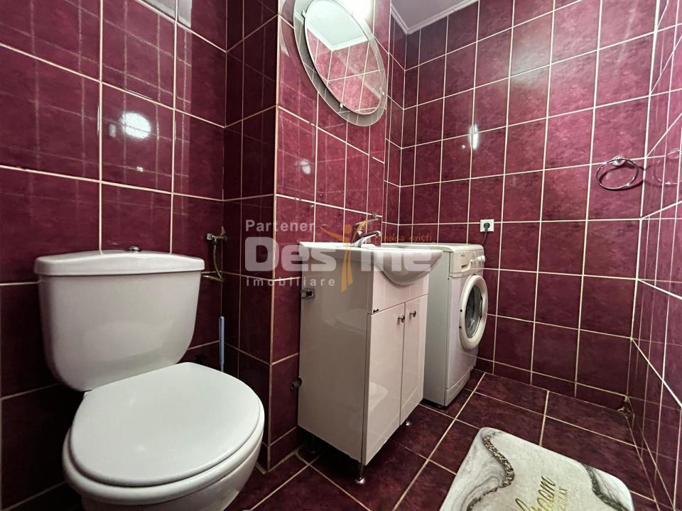 Inchiriere apartament 3 CD 95mp 2 balcoane+2 bai etaj intermediar CUG