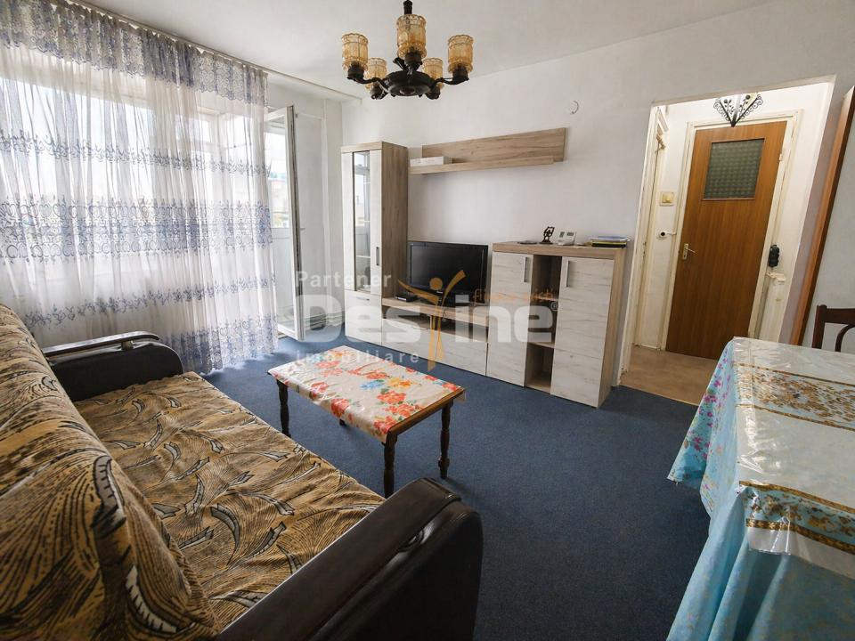 2 camere Lujerului – 5 min metrou | Oportunitate renovare & investiție