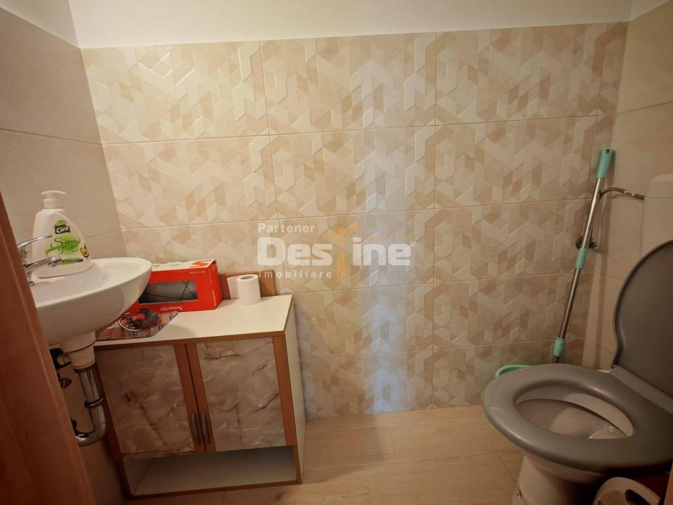 Apartament cu 3 camere Luminos cu Balcon și Parcare – Imobil de Vis!