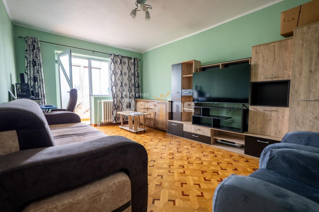 Apartament 2CD 50,3mp + balcon zona centrala Podu de Fier 