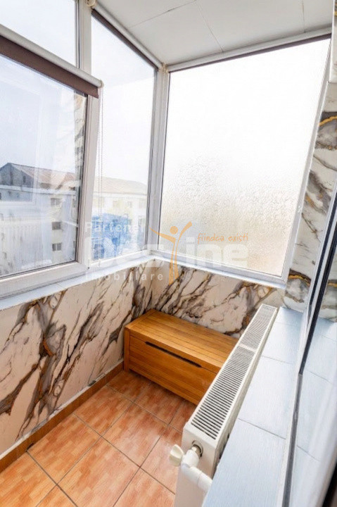 Apartament 2CD 50,3mp + balcon zona centrala Podu de Fier 