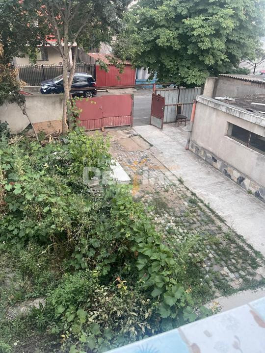 CASĂ + TEREN 400 MP | GARAJ | ZONA PETRICANI – PLUMBUITA | BUCUREȘTI