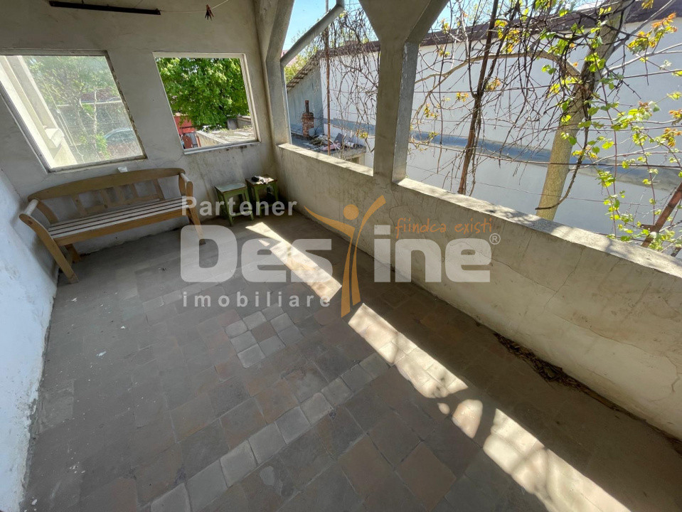 CASĂ + TEREN 385 MP | GARAJ | ZONA PETRICANI – GHERGHITEI | BUCUREȘTI