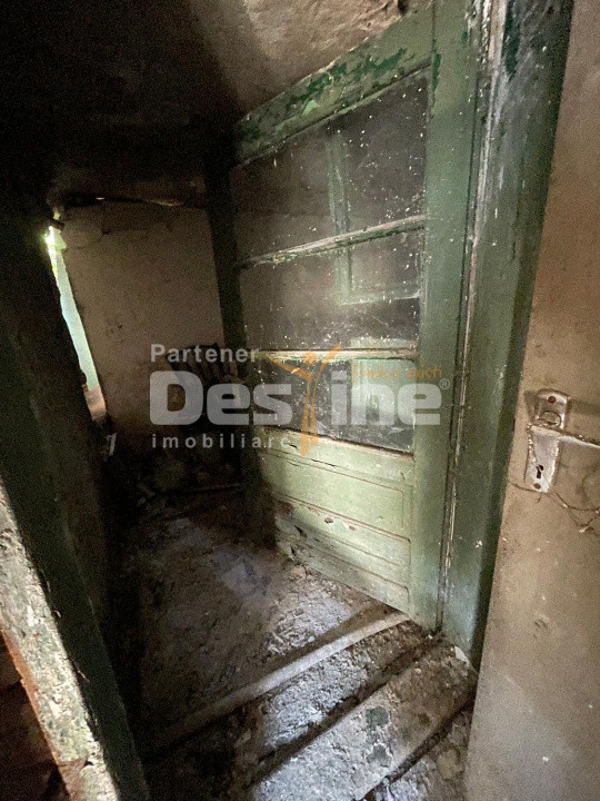 CASĂ + TEREN 385 MP | GARAJ | ZONA PETRICANI – GHERGHITEI | BUCUREȘTI