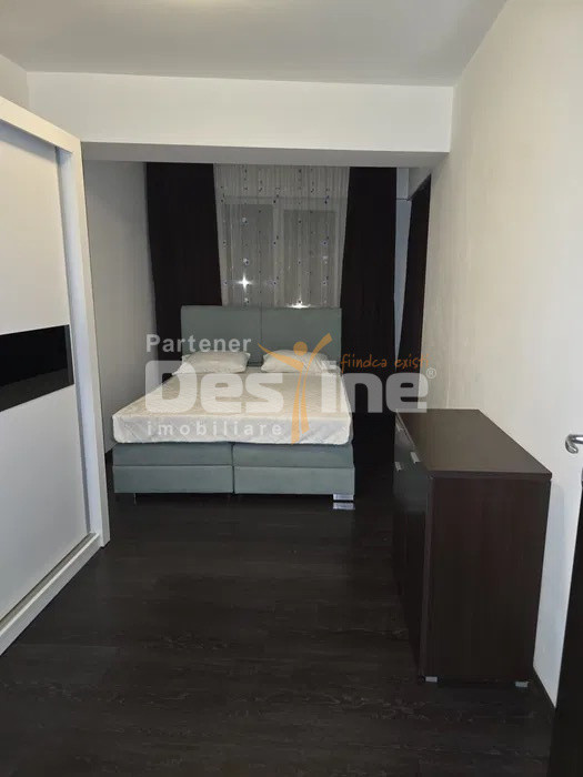 13 Septembrie | 3 camere | 77mp | et 7 | bloc 2014 | 165.000 euro