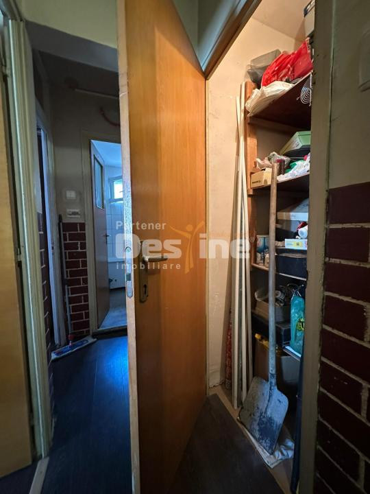 Apartament 3 camere decomandat - 2 bai - etaj 7/8 in zona Vitan