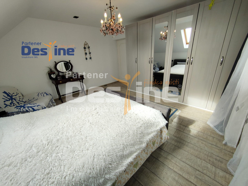 CENTRU MIROSLAVA, 180mp utili, 1000 mp teren, 299,990 EURO