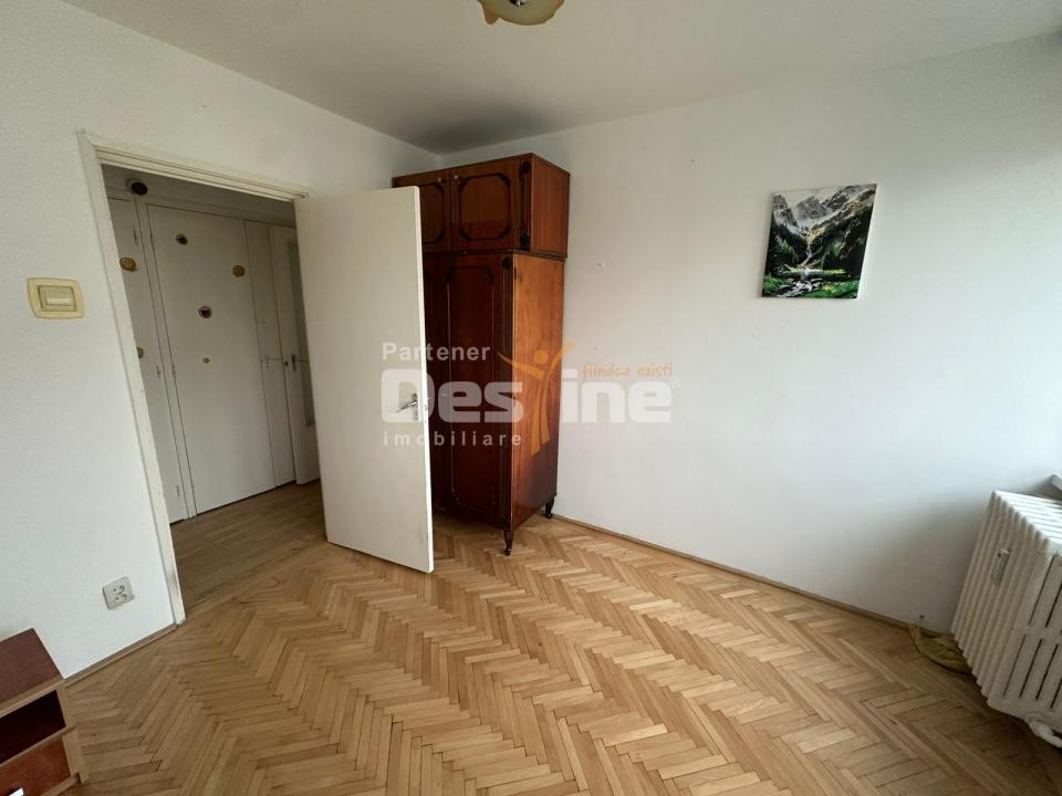 Apartament 3 camere semidecomandat in apropierea statiei de metrou Iancului