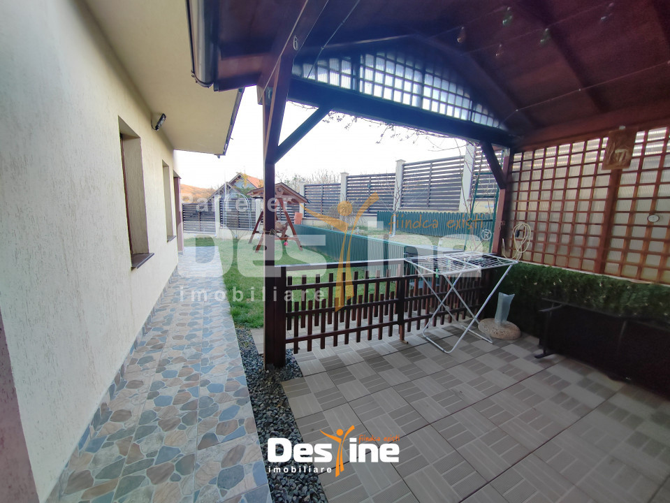 BÂRNOVA - Casă individuală P+1+POD, 140 mp + 380 mp teren