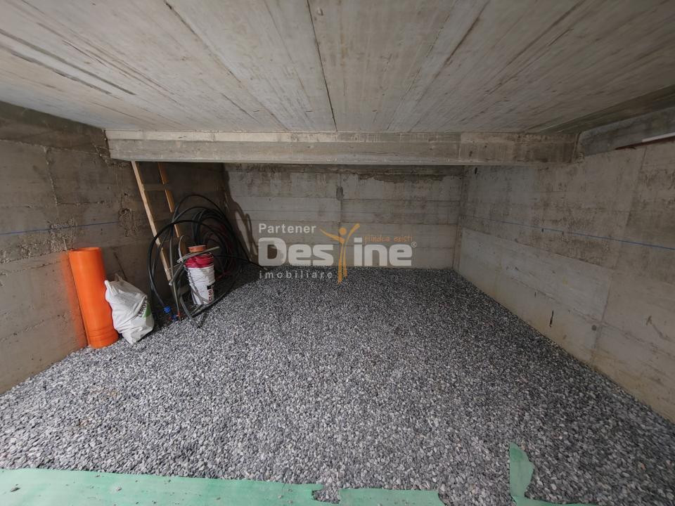 BÂRNOVA - Casă individuală P+POD, 156 mp + 1000 mp teren