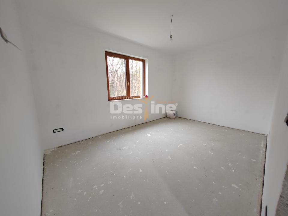 BÂRNOVA - Casă individuală P+POD, 156 mp + 1000 mp teren