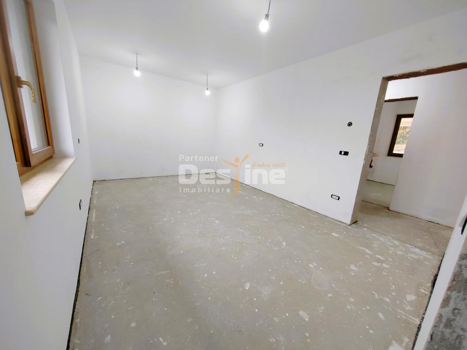 BÂRNOVA - Casă individuală P+POD, 156 mp + 1000 mp teren