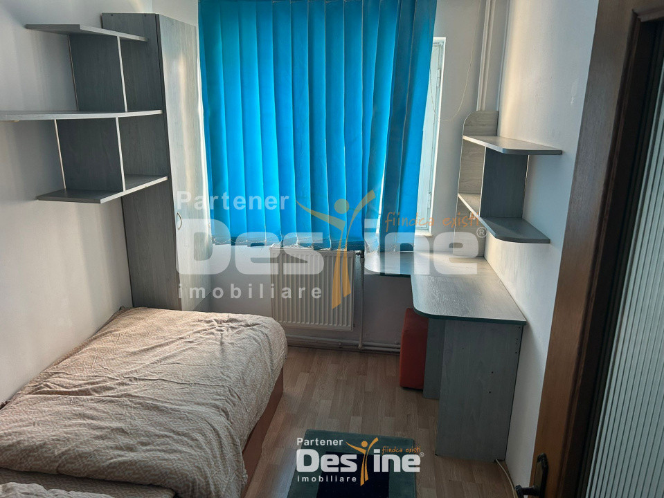 Podu Ros - Apartament 3 camere semidecomandat, MOBILAT și UTILAT
