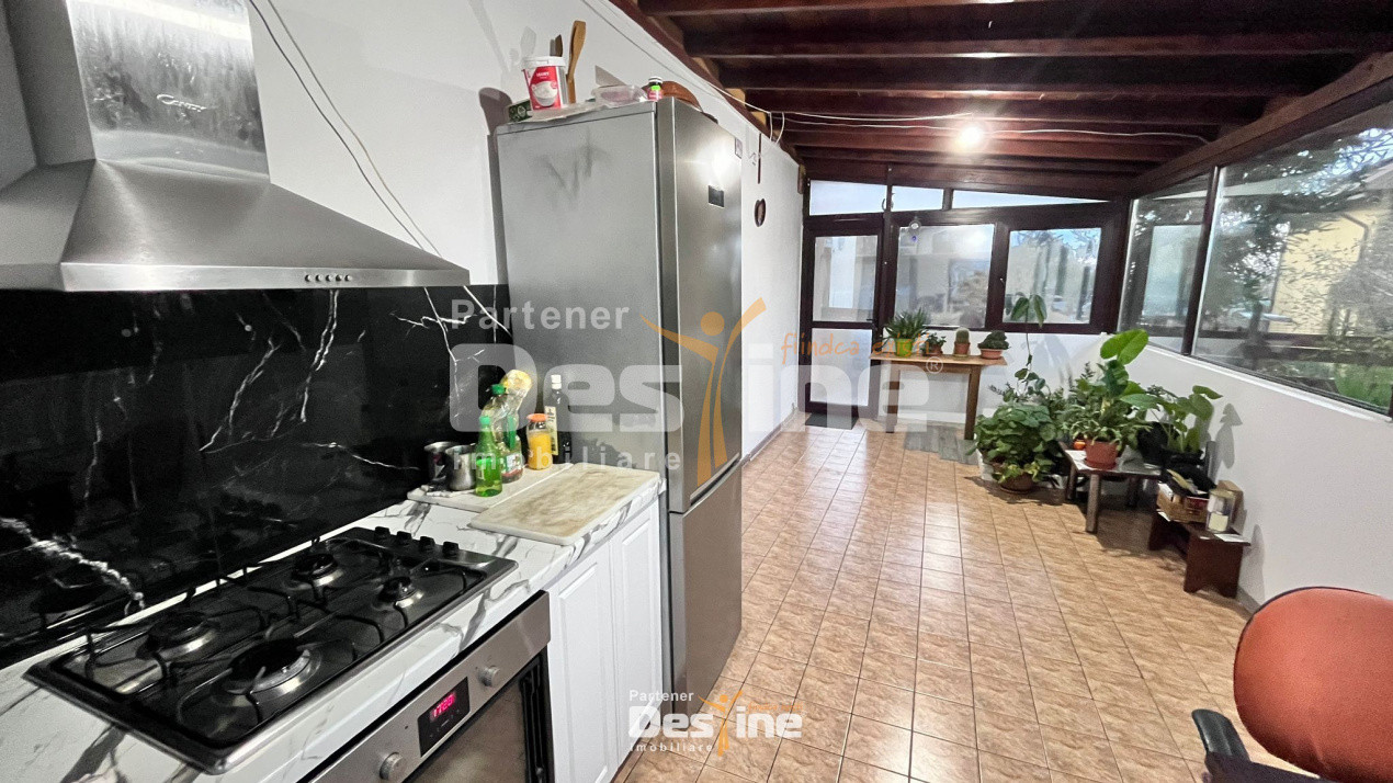 Apartament individual 4 camere 110 mp în Vilă + 167mp CURTE - BUCIUM
