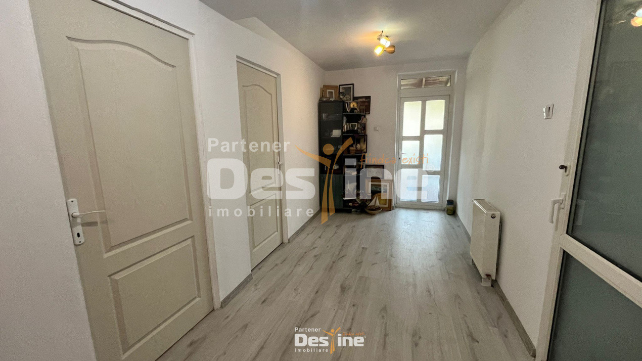 Apartament individual 4 camere 110 mp în Vilă + 167mp CURTE - BUCIUM