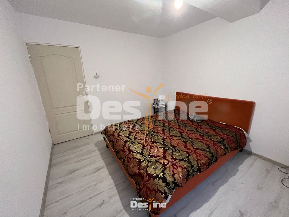Apartament individual 4 camere 110 mp în Vilă + 167mp CURTE - BUCIUM