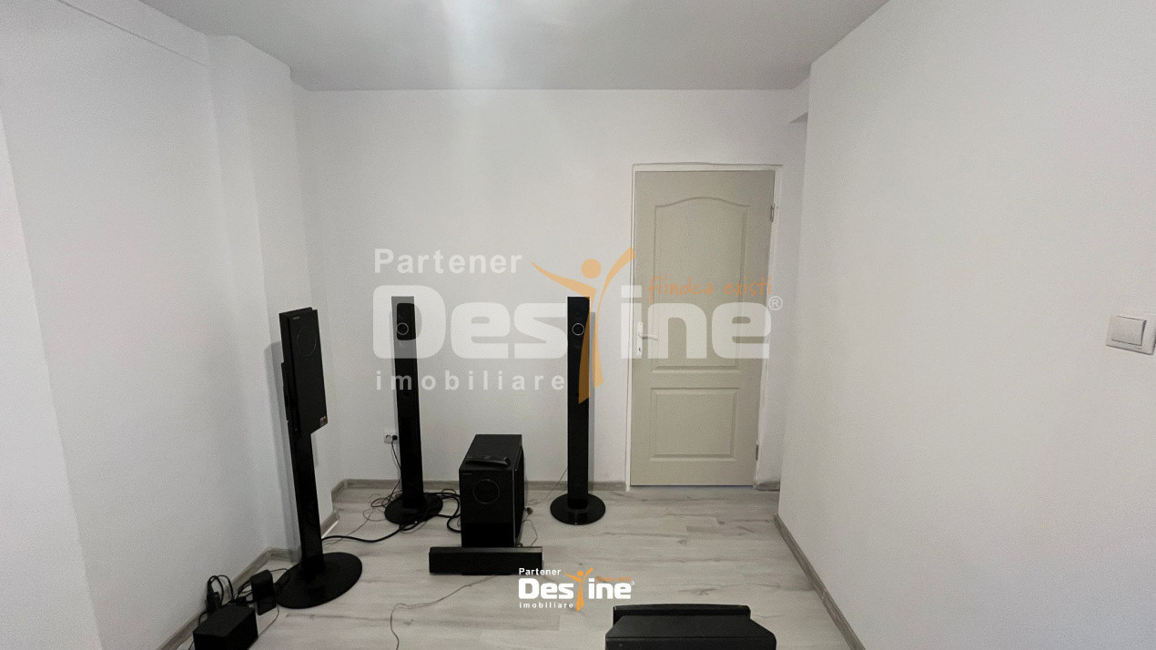 Apartament individual 4 camere 110 mp în Vilă + 167mp CURTE - BUCIUM