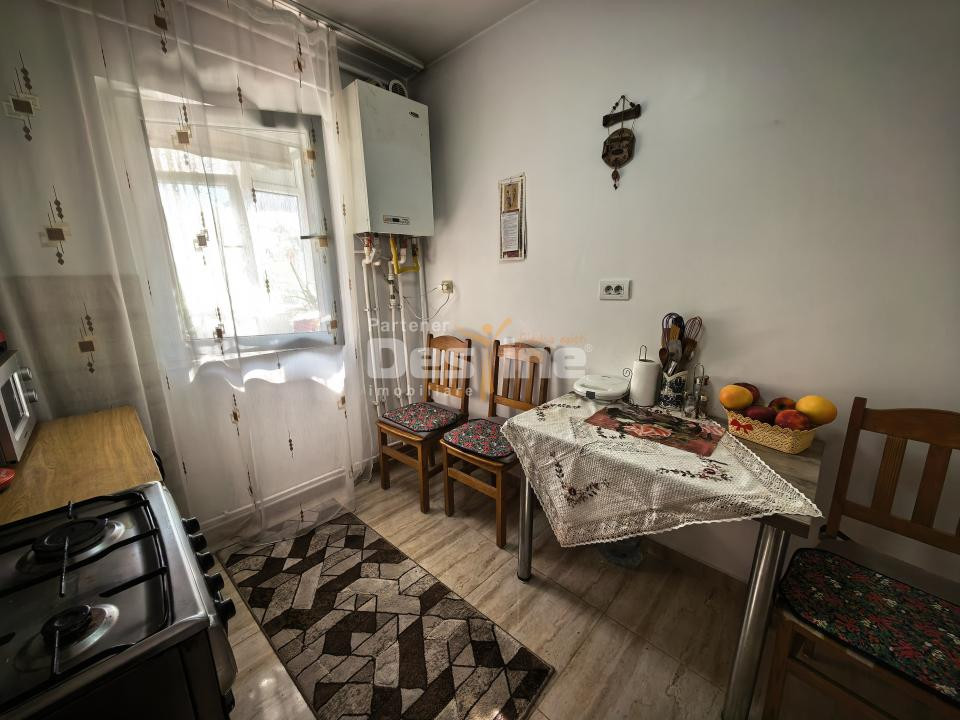 Apartament cu 2 camere decomandat 46 mp mobilat și utilat 