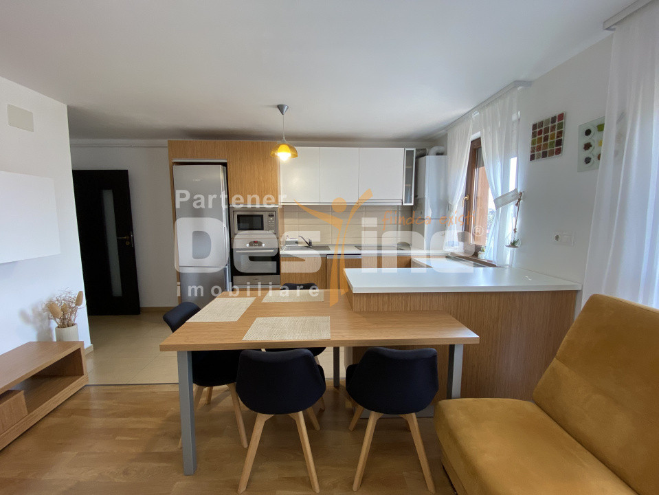 Apartament cu 2 camere, cu balcon si loc de parcare privat, cartierul Tractorul 