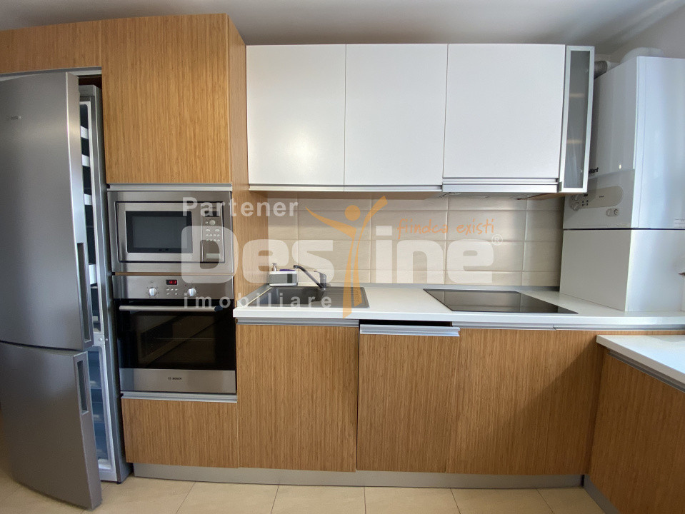 Apartament cu 2 camere, cu balcon si loc de parcare privat, cartierul Tractorul 