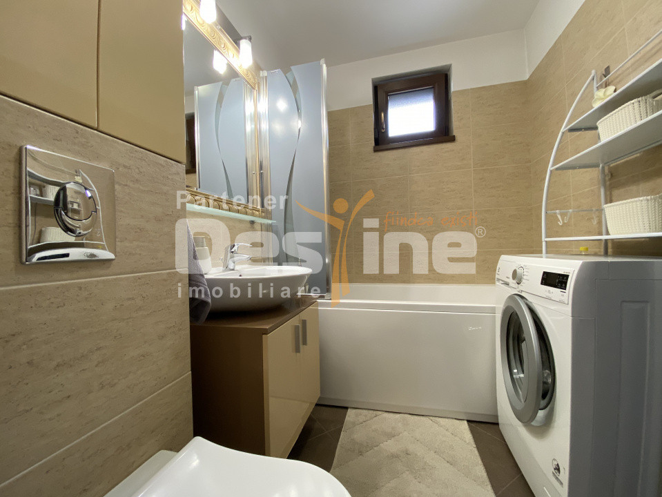 Apartament cu 2 camere, cu balcon si loc de parcare privat, cartierul Tractorul 