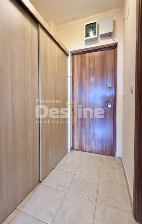 Garsoniera Gara de Nord I 1 min metrou I Renovat I Anvelopat