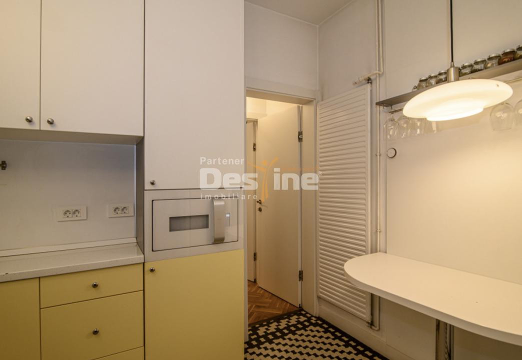 Calea Victoriei | Apartament 140 mp, 5 camere | Imobil Art Deco