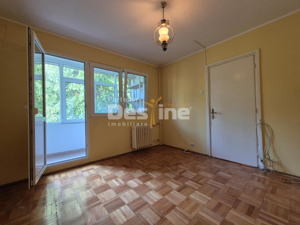Apartament 3 camere I etaj 3/4 I 69mp I bloc 1965 I Berceni